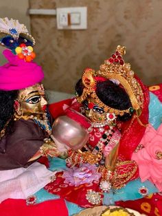 God Illustration, Laddoo Gopal, Krishna Dress, God Idols, Karva Chauth, Radhe Shyam, Wallpaper Photo Gallery