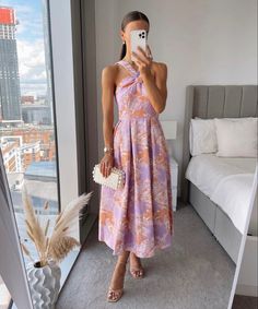 Abroad Wedding, Wedding Guest Outfit Inspiration, Wrap Playsuit, Formal Wedding Attire, Dress Code Casual, Girly Dresses, Wedding Attire Guest, Special Dresses, Summer Fashion Outfits