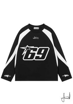 Streetwear Jersey Design, Varsity Shirt, Grunge Fits, Nba Outfit, Full Sleeve Tshirt, Star Clothing, Diy Clothes Design