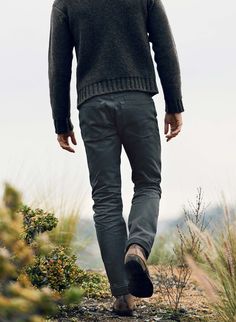 barton slim charcoal rigid jp – imogene + willie Slim Fit Cotton Bottoms For Winter, Mens Jean Outfits, Selvedge Straight Hem Cotton Jeans, Selvedge Cotton Jeans With Straight Hem, Winter Dark Wash Cotton Bottoms, Dark Wash Cotton Bottoms For Winter, Dark Wash Cotton Jeans For Fall, Gray Cotton Jeans For Winter, Urban Style Washed Black Cotton Jeans