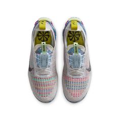 Nike Air VaporMax 2020 Flyknit GS Multi-Color CJ4069-003 White Nike Sneakers For Winter, Casual Multicolor Winter Sneakers, Tie Dye Men, Nike Air Vapormax Plus, Air Vapormax Plus, Tie Dye Women, Shoe Nike, Black Shoes Women, Air Vapormax