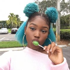 This natural hairstyles for teens truly are trendy #naturalhairstylesforteens Natural 4c Hair, Up Dos For Medium Hair, Dyed Natural Hair, Pelo Afro, 4c Hair, Hair Laid, Hair Wax, Teen Hairstyles, Hairstyles Black