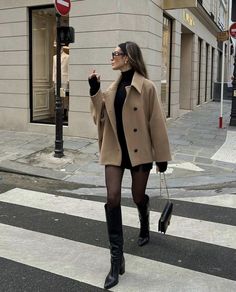 Winter Mode Outfits, Oversized Wool Coat, Paris Outfits