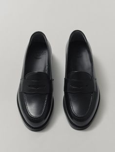 Upper: CowhideLinning: CowhideOutsole: VibramInsole: Ortholite Black Leather Round Toe Black Penny Loafers Daniel DESCRIPTION Introducing Daniel, the ultimate men's shoe designed to meet the needs of both formal and casual occasions. These Penny Loafers and Dress Shoes are crafted with precision and style, making them a versatile addition to any wardrobe.Our customers rave about Daniel, often describing them as the most comfortable Black Leather Penny Loafers on the market. With a shorter front Classic Black Plain Toe Slip-ons, Classic Black Slip-ons With Brogue Detailing, Black Wingtip Slip-ons For Semi-formal Occasions, Classic Black Slip-ons For Work, Black Semi-formal Slip-ons With Rubber Sole, Semi-formal Black Slip-ons With Rubber Sole, Black Goodyear Welted Slip-ons For Work, Classic Black Slip-ons With Leather Sole, Classic Black Slip-ons With Plain Toe