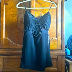 Black Leave Cut Out Stomach Little Black Dress. Adjustable Spaghetti Straps. V Neck. Women's Size Medium K1 Dresses Black, Spaghetti Strap, Little Black Dress, Spaghetti, Cut Out, Black Dress, Womens Sizes, Size Medium, Mini Dress