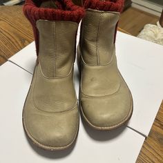 Euc El Naturalista Beige And Red Ankle Boots European Size 41 Or Us Size 9.5/10 Originally Bought In Europe And Maybe Worn A Handful Of Times A Few Blemishes Here And There But In Overall Excellent Condition!! Rare Find!! El Naturalista Shoes, Red Ankle Boots, Beige Boots, Bootie Boots, Overalls, Ankle Boots, Women Shoes, Cream, Boots