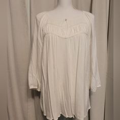 White Peasant Top With Keyhole And Button In Front From Lane Bryant. Size 18. Washed, But Never Worn. 100% Viscose 28 Inches Long Peasant Style Tunic For Spring, White Casual Peasant Dress, Casual White Peasant Dress For Daywear, White Peasant Tunic Top, Spring Peasant Blouse With Buttons, Peasant Blouse With Buttons For Spring, Cotton Peasant Top For Day Out, White Peasant Top For Day Out, Spring Peasant Top For Daywear