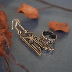 Protective Runes, Huginn And Muninn, Earrings Bird, Odin God, Bird Rings, Norse Jewelry, Scandinavian Jewelry, Pagan Art, Viking Style