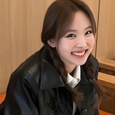 @morgansrayy | twice Nayeon Icons, You Are Cute, Twice Kpop, Im Nayeon, Nayeon Twice, What Is Love, Kpop Idol, Kpop Girls