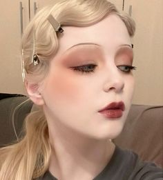 1920s Makeup, Funky Makeup, Ethereal Makeup, Doll Makeup, Makati, Mode Inspo, Pretty Makeup, Creative Makeup, Artistry Makeup