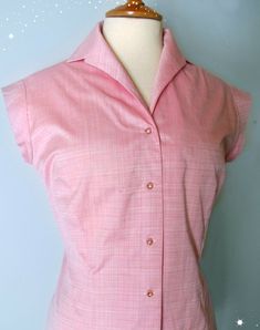 Swell Dame 1950s blouse shirt in many colorsfabricsprints | Etsy Fitted Blouse With Collar And Placket, Classic Fitted Shirt With Peter Pan Collar, Collared Fitted Blouse With Placket, Fitted Collared Blouse With Placket, Pink Fitted Top With Peter Pan Collar, Pink Fitted Collared Shirt, Vintage Pink Buttoned Shirt, Pink Collared Blouse With Placket, Vintage Pink Shirt With Buttons