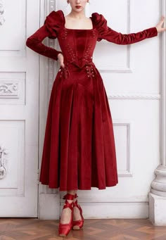 Velvet Corset Dress, Fairytale Fashion, 파티 드레스, Retro Pin Up, Red Velvet Cake, Fantasy Dress, Velvet Cake, Museum Collection, Ever After High