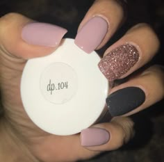 Dipnails Ideas, Dip Powder Nails Medium Length Square, Dip Powder Natural Nails Colors, Short Nails Powder Dip Design, February Sns Nails, Powder Dip Colors For Nails, Fingernail Dip Ideas, Healthy Nails Powder Designs, Call Dip Nails