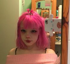 Hot Pink Hair, Chubby Fashion, Cool Makeup Looks, Quick Braided Hairstyles, Clown Makeup, Dye My Hair, Foto Ideas Instagram, Hair Inspo Color