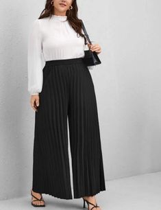 Wide Leg Pants Outfit Plus Size, Elegant Plus Size Outfits, Pleated Pants Outfit, Plus Size Business Attire, Pleated Wide Leg Pants, Outfit Elegantes, Plus Size Workwear, Wide Leg Pants Outfit