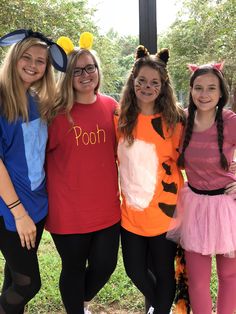 Eore Winnie The Pooh Costume Diy, Tigger Costume Diy, Tigger Costume, Piglet Costume, Tiger Halloween Costume, Disney Running Outfits, Winnie The Pooh Costume, Piglet Winnie The Pooh, Homecoming Week