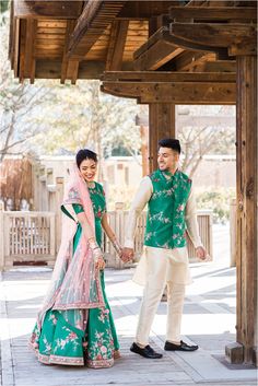 Wedding Kurta For Men, Groom Dress Men, Wedding Outfits For Groom, Indian Groom Wear, Wedding Dresses Men Indian, Mehendi Outfits, Couple Wedding Dress, Indian Wedding Couple Photography, Wedding Outfit Men