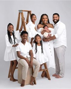 Brown And White Family Photo Outfits, Family Photo White Outfits, Big Family Photo Outfits, Nigerian Family Photoshoot Ideas, African American Family Photoshoot Ideas, All White Family Photoshoot, Jeans And White Shirt Family Pictures, Brown Family Pictures Outfits, Family Pictures Black People