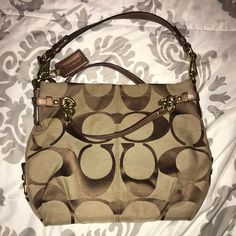 Coach Purse. Like Brand New. Barely Ever Used. Chic Brown Coach Shoulder Bag, Trendy Beige Coach Bag, Bags Coach, Coach Purse, Coach Purses, Coach Bags, Shoulder Bags, Top Handle Bag, Bag Lady