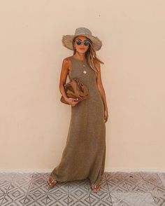 Timeless Summer Outfits, Vetement Hippie Chic, Classy Business Outfits, Beach Party Outfits, Resort Outfit, Stylish Work Attire, Bali Fashion, Event Outfit, Stylish Work Outfits