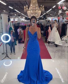 Pretty Prom Dresses Mermaid, Vibrant Blue Prom Dress, Prom Dresses Aqua, Pagent Dress Ideas, Blue Prom Dresses 2024, Brunette Prom Dress, Bright Blue Prom Dresses, Blue Hoco Dress Long, Prom Dresses Senior Year