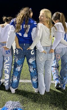 Painting Pants Ideas, Senior Homecoming Jeans, Senior Pants High Schools, Senior Jeans Painted, Hoco Pants