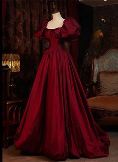 Burgundy Puffy Sleeves Taffeta Long Prom Dress Beautiful Ball Gowns, Stile Hijab, Fashion Student, Long Evening Dresses, Dresses Ball Gown, Fairytale Dress, Fantasy Dress, Glam Dresses, Red Prom Dress