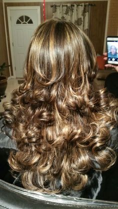 Brown Hair Inspo, Hair Inspiration Long, Curls For Long Hair, Chique Outfits, Haircuts For Long Hair, Beautiful Long Hair, Hair Inspo Color