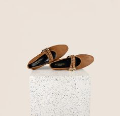 Como 2 Buckle Amaretto Italian Leather Ballet Flats | A. Soliani Comfortable Stylish Shoes, Classic Heels, Leather Ballet Flats, Warm Brown, Ballerina Flats, Rubber Heels, Stylish Shoes, Nappa Leather, Stacked Heel