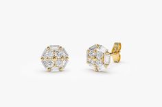 Diamond Earring Studs / 14k Gold Baguette and Round Cluster Diamond Earrings for Women / Everyday Baguette Earrings by Ferkos Fine Jewelry Item Details * Made to Order. * Gold Kt: 14K * Custom Gold Color: Rose Gold, Yellow Gold, White Gold * Height: 7.00 MM * Width: 7.30 MM * Baguette Diamond: 12 pcs 2.5 x 1.5 MM * Round Diamond: 8 pcs 2.00 MM * Total CTW: 0.55 (pair) * Diamond Color-Clarity: G Color VS / SI1 Clarity * Setting Type: Prong ▶ Want to find out more? Check out my shop http://etsy.me Baguette Cut Yellow Gold Earrings For Anniversary, Yellow Gold Baguette Cut Earrings For Anniversary, Yellow Gold Baguette Earrings For Gift, Baguette Yellow Gold Earrings For Gift, Baguette Yellow Gold Earrings As Gift, Yellow Gold Round Diamond Earrings With Baguette Diamonds, Luxury Yellow Gold Baguette Earrings, Yellow Gold Round Earrings With Baguette Diamonds, Baguette Earrings