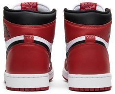 Perhaps the most iconic sneaker of all-time . this original “Chicago”? colorway is the cornerstone to any sneaker collection. Made famous in 1985 by Michael Jordan . the shoe has stood the test of time . becoming the most famous colorway of the Air Jordan 1. This 2015 release saw the Chicago colorway return to [...] Air Jordan 1 Chicago, Campus Adidas, Original Air Jordans, Jordan Logo, Sneakers Vans, Jordan 2, Air Jordan 1 Retro High Og, Air Jordan 1 Retro High, Lost And Found