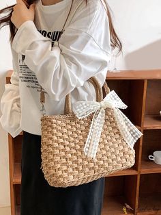 BirdinBag - Exquisite Straw Bag with Bow Design Bow Decor, Bow Design, Bag Bag, Color Khaki, Straw Bag, Straw, Size Medium, Design