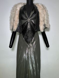 1930's style silk lame beaded evening dress with fur cape. Made for "Me & My Girls" US New York. Size S-M (8-10) can be measured on request. Glamorous Feather Trim Flapper Dress For Evening, Vintage Flapper Dress For Holiday Evenings, Dress With Fur, 1930's Style, Fur Cape, Evening Dress Fashion, 1930s Fashion, Dress Clothes For Women, Evening Dress