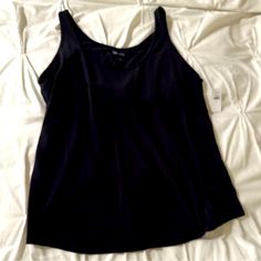 Great Gap Body Support Tank Top 74% Polyester, 16% Lycoll, 10% Spandex Gap Tops For Summer Workwear, Gap Summer Workwear Top, Black Gap Top For Summer, Gap Black Summer Top, Spring Black Tops By Gap, Body Support, Fabric Design, Gap, Tank Top