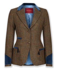 Blue Blazer Women, Vest Outfits For Women, Blazer Women, Jackets Uk, Woman Suit Fashion, Brown And Blue, England Fashion, Wool Blend Jacket, British Fashion