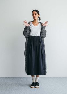 miiThaaii Riddhi Skirt Fall Daywear Skirt With Pockets, Midi Pleated Skirt Dress For Daywear, Gathered Skirt Dress For Work With Loose Fit, Relaxed Fit Gathered Skirt Dress For Work, Fall Dresses With Pleated Relaxed Skirt, Dress With Pleated Voluminous Skirt For Day Out, Chic Long Skirt Dress With Pockets, Chic Long Dresses With Pockets, Cotton Dress With Pleated Relaxed Skirt