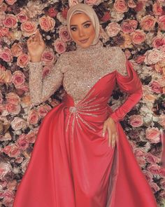 Arab Style, Party 2023, Islamic Wedding, Muslim Fashion Hijab, Arab Fashion, Classy Dress Outfits, Engagement Dresses, Islamic Wallpaper, Gala Dresses