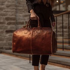 Certified Italian vegetable-tanned leather – choose our lifetime-lasting sustainable full-grain leather over cheaper, short-lived alternatives. Garment Duffle Bag, Leather Garment Bag, Early Morning Yoga, Travelling Abroad, Luggage Bags Travel, Elegant Attire, Classy Design, Luggage Sizes, Leather Travel Bag