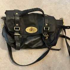 Selling Authentic Mulberry Alexa Bag In Black. Pictures Show The Used Wear And Tear Including Tarnished Brass Mulberry Alexa Bag, Mulberry Bag Alexa, Alexa Bag, Mulberry Alexa, Mulberry Bags, Black Pictures, Mulberry Bag, The Used, Picture Show