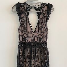 Bought But Have Never Worn Once Black Mini Dress With Floral Embroidery For Party, Black Floral Embroidered Mini Dress For Party, Chic Embroidered Mini Dress For Night Out, Embroidered Black Dress, Black Embroidered Dress, Play Dress, Playing Dress Up, Black Dress, Dress Up