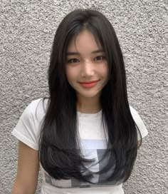 Hush Haircut, Hush Cut, Korean Long Hair, Korean Haircut, Dream Goals, Hair Style Korea, Hair Inspiration Long, Haircut Style, Straight Hair Cuts