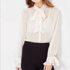 Banana Republic | Women’s Long Sleeve Blouse | S White Fitted Tie Neck Blouse, Fitted White Tie Neck Blouse, White Feminine Tie Neck Blouse, Feminine White Tie Neck Blouse, White Tie Neck Top For Party, White Tie Neck Blouse For Work, Chic Off-white Blouse For Work, Classic Blouse For Brunch, Casual White Tie Neck Blouse