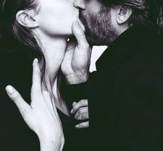 a man and woman kissing each other with a quote on the side that says, the taste of your lips is intoxicating