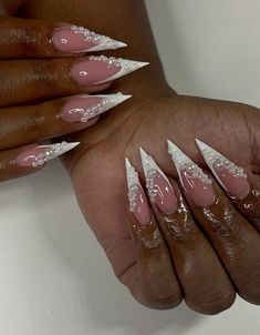 Aquarius Nails, Girly Nails, Bday Nails, Stilleto Nails Designs, Set Nails, 16 Birthday, Nail Sets, Acrylic Nails Coffin Pink, Nail Idea