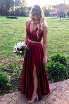 Wine Red Prom Dress, Vestidos Color Vino, Burgundy Prom Dresses, Two Piece Prom Dress, Prom Dresses Burgundy, Red Prom Dress Long, Two Piece Prom, Burgundy Prom, Prom Dresses 2020