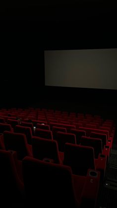 Cinema aesthetic night vibe pics Dark Cinema Aesthetic, Movie Night Wallpaper, Cenima Pics Ideas, Dark Theater Aesthetic, Movie Theater Rooms Aesthetic, Cinema Aesthetic Photography, Movie Theater Wallpaper, Cinema Aesthetic Instagram Story, Cinema Pics Instagram