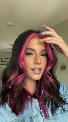 cute hairstyles curly hairstyles easy hairstyles summer hairstyles Pink Hair Streaks, Pink Hair Highlights, Pink Hair Dye, Hair Color Underneath, Peekaboo Hair, Hair Color Streaks, Hair Streaks, Dyed Hair Inspiration, Pretty Hair Color