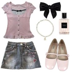 Cutesy Outfits Pink, Coquette Clothing Brands, Girlblogger Outfit, Dollette Outfits, Coquette Fits, 2021 Outfits, Coquette Outfits, Coquette Outfit