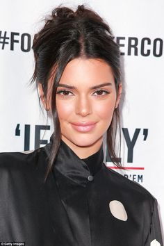 Mane attraction: Covering up for the event, Kendall, who also joined family matriarch, Kris Jenner at the fundraiser, worked her glossy locks into a messy top knot while two loose strands fell down to frame her features Kendall Jenner Hair, Jenner Hair, Kendall Jenner Makeup, Messy Bun Hairstyles, Holiday Hairstyles, Celebrity Makeup, Khloe Kardashian, Celebrity Hairstyles, Kendall Jenner