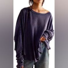 Nwt Size: Small Color: Navy Retail: $68 Oversized Slouchy Fit. Velvet Sweatshirt, Drop Sleeve, Thermal Sweater, Fall Fit, Exposed Seams, Free People Clothing, Flannel Women, Thermal Top, Waffle Knit Top